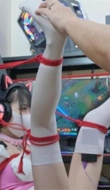 羺Ů1 崿羺Сʽ˿Ů