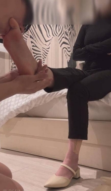 tianʳ��ͬС���ĸ߸�˿������͸߸�˿������ಿ�ϼ�